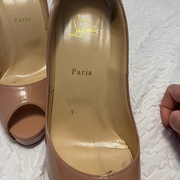 ! ChristianLouboutin size 41. - Picture 4 of 9